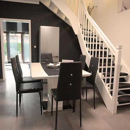 Zum Kaeutzchen 120Qm Ferienhaus 8 Personen 4 Schlafzimmer Nossentiner Huette Екстер'єр фото