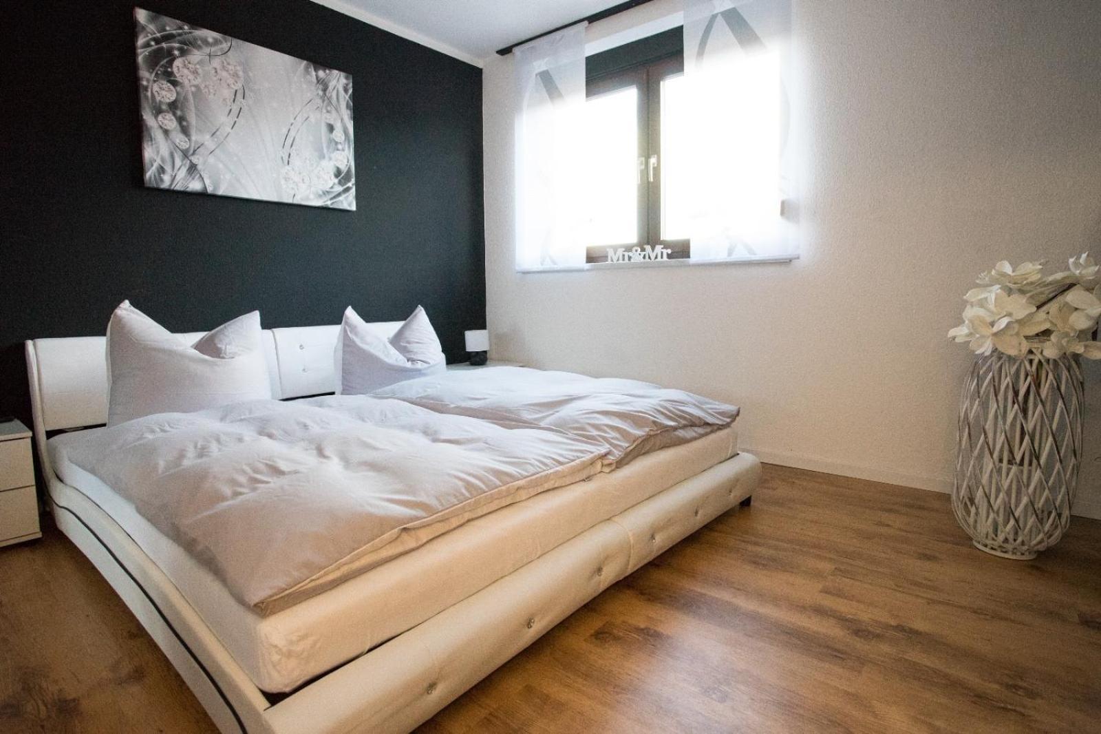 Zum Kaeutzchen 120Qm Ferienhaus 8 Personen 4 Schlafzimmer Nossentiner Huette Екстер'єр фото