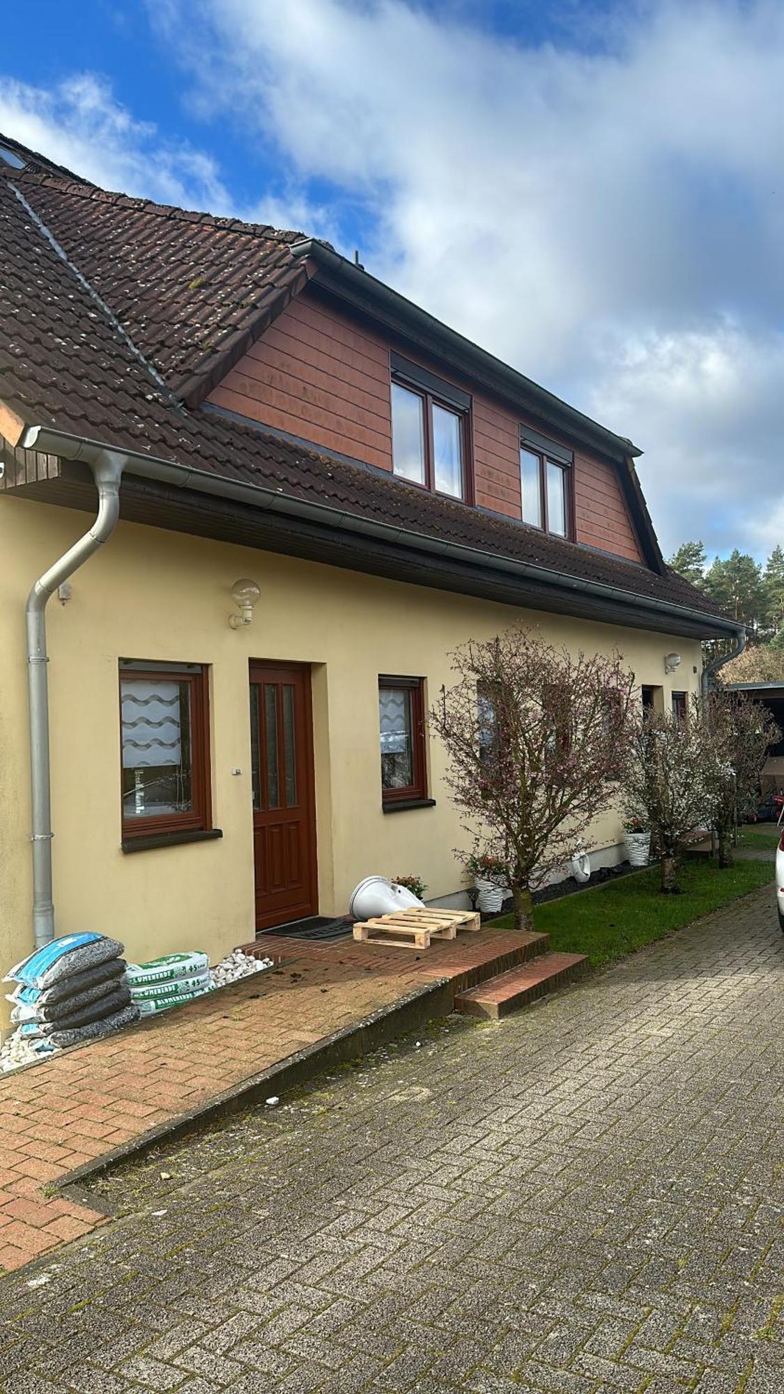 Zum Kaeutzchen 120Qm Ferienhaus 8 Personen 4 Schlafzimmer Nossentiner Huette Екстер'єр фото