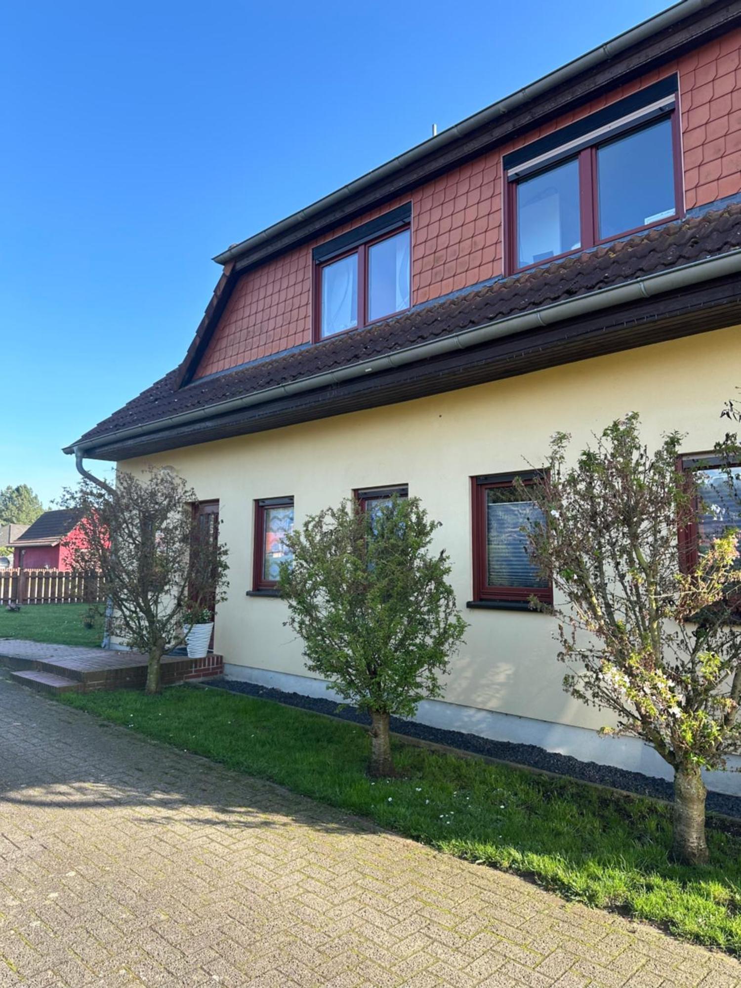 Zum Kaeutzchen 120Qm Ferienhaus 8 Personen 4 Schlafzimmer Nossentiner Huette Екстер'єр фото